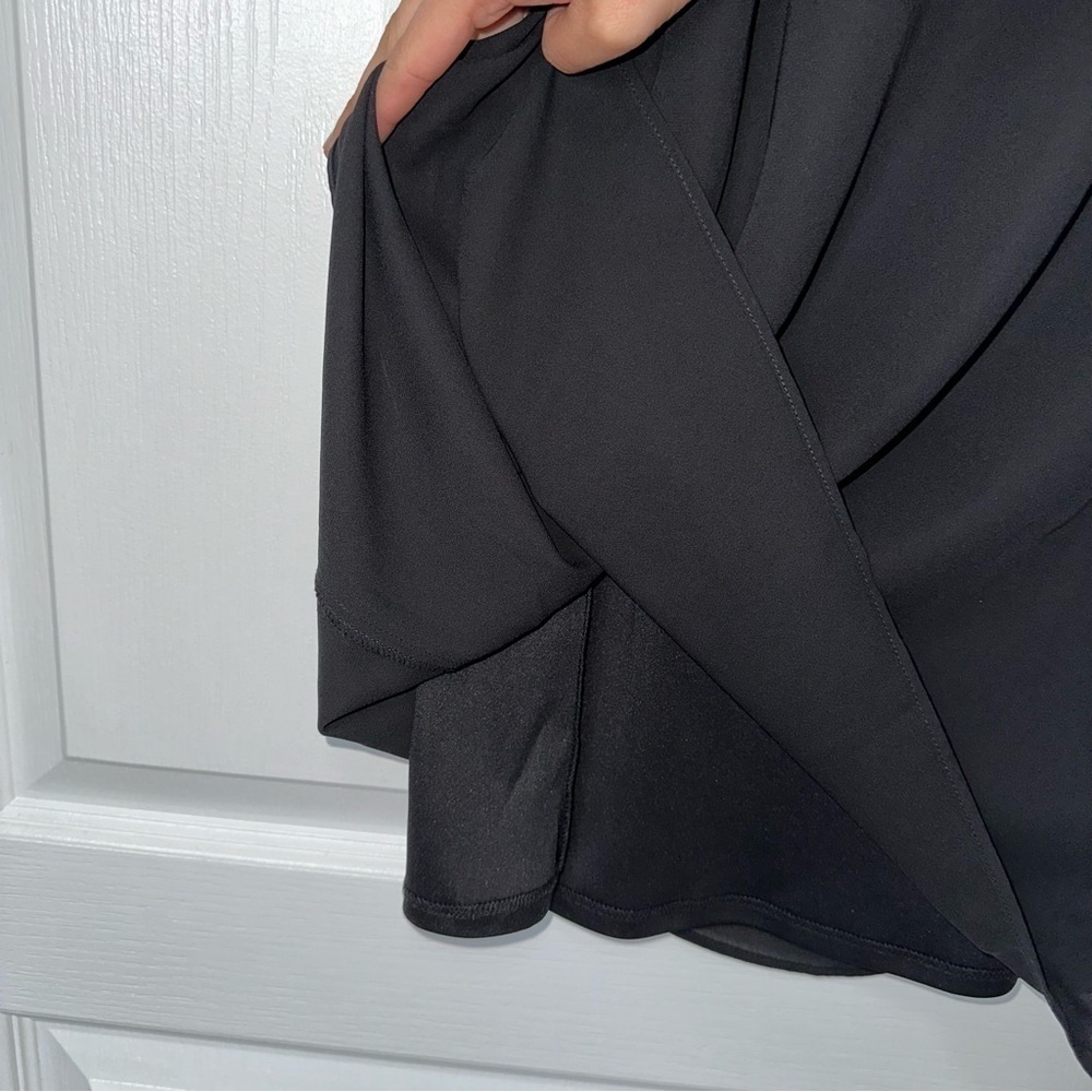 REITMANS BLACK CHIFFON DRESS, US SMALL - FEMININE, ELEGANT, PROFESSIONAL - Picture 5 of 6